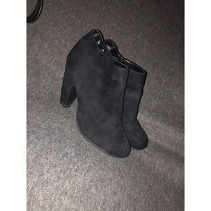 Candies boot heels with gold zipper